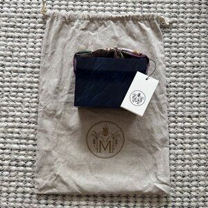 NWT Montunas Top Handle Arylic Bag